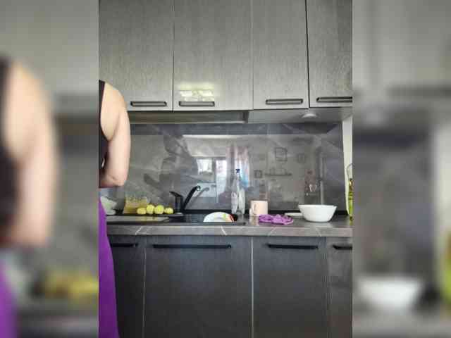 FoxxyAna Live Webcam on BongaCams