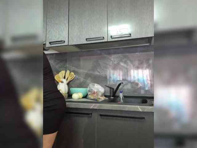 FoxxyAna webcam