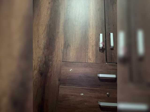 ZoeCamils's BongaCams show and profile