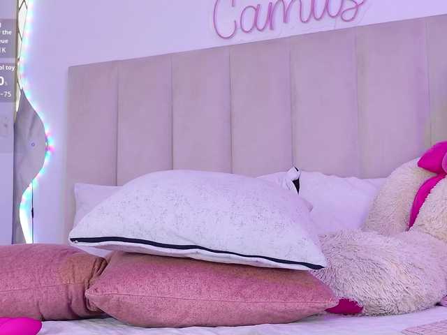 ZoeCamils's BongaCams show and profile