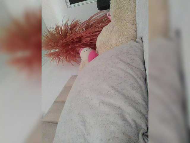 ZoeCamils's BongaCams show and profile