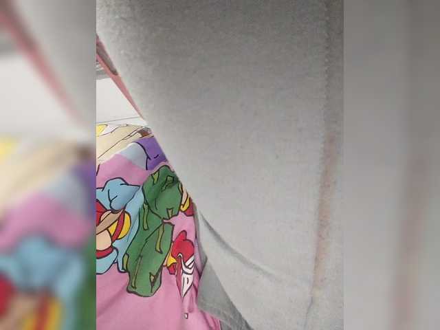 ZoeCamils's BongaCams show and profile