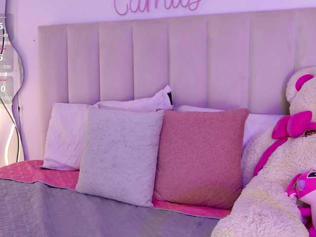 ZoeCamils's BongaCams show and profile