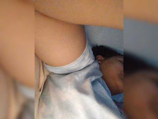 ZoeCamils's BongaCams show and profile