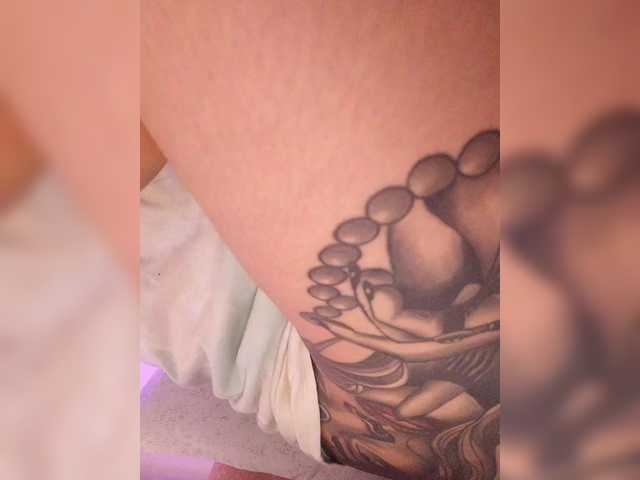 ZoeCamils's BongaCams show and profile