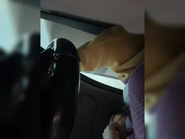 ZoeCamils's BongaCams show and profile