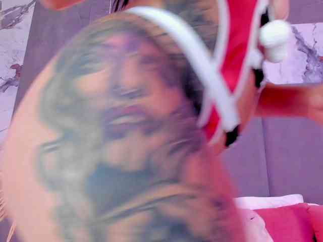 ZoeCamils webcam