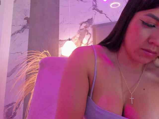 ZoeCamils webcam