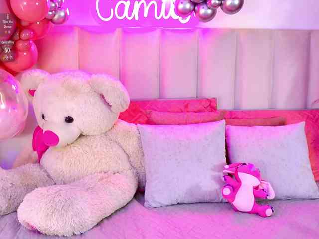 ZoeCamils webcam