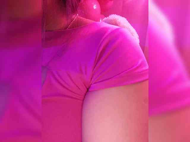 ZoeCamils webcam