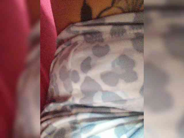 ZoeCamils webcam