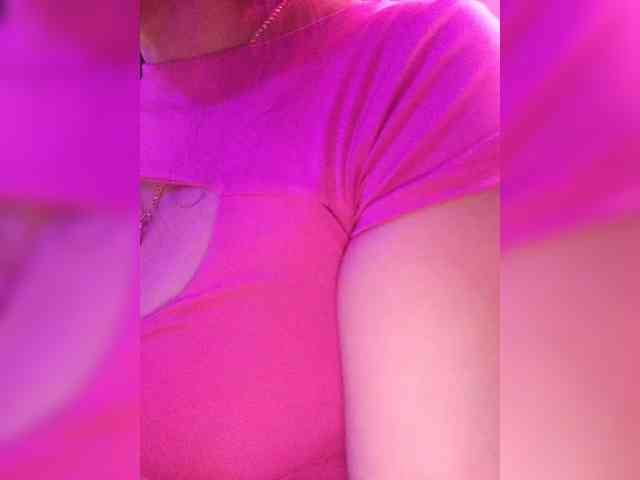 ZoeCamils webcam