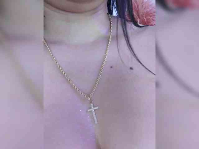 anonymous chat room ZoeCamils