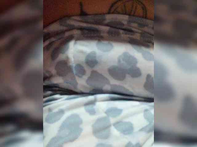ZoeCamils webcam