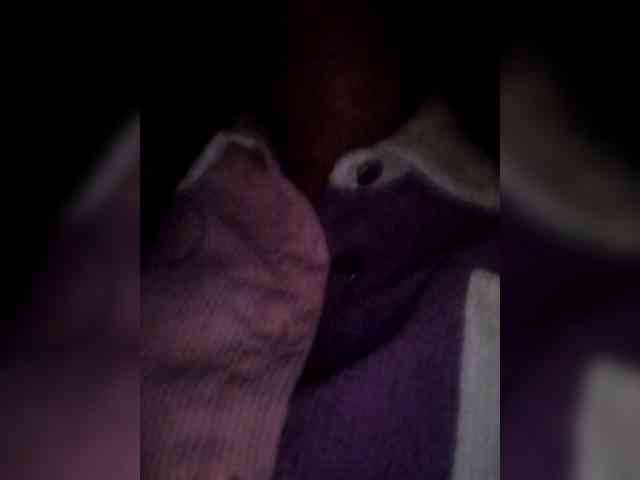 ZoeCamils webcam