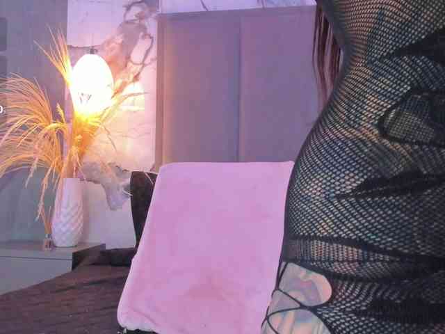 ZoeCamils webcam