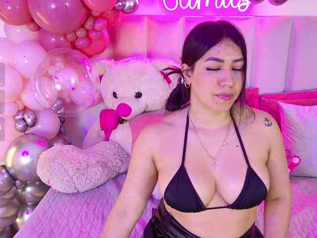 ZoeCamils webcam