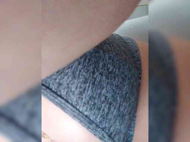 ZoeCamils webcam