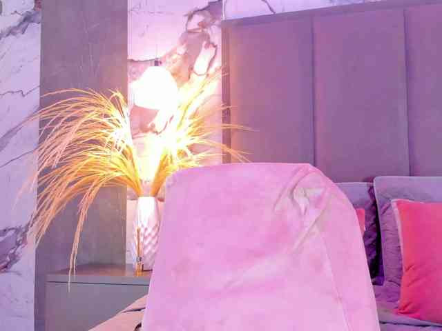 ZoeCamils webcam