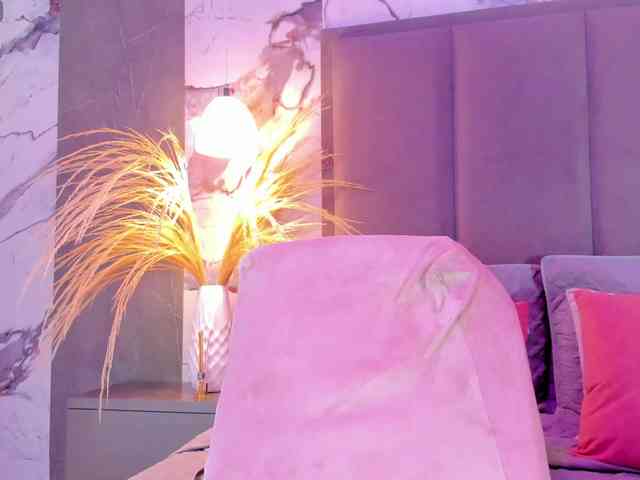 ZoeCamils webcam
