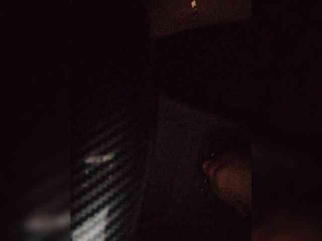 ZoeCamils webcam