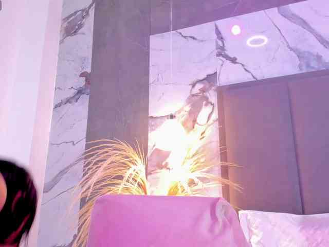ZoeCamils webcam