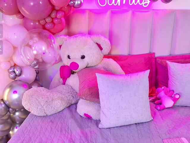 ZoeCamils webcam