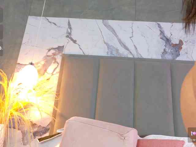 ZoeCamils webcam
