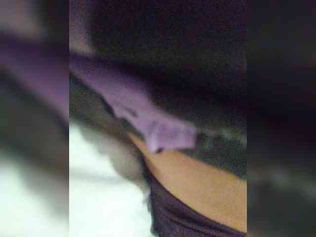 ZoeCamils webcam