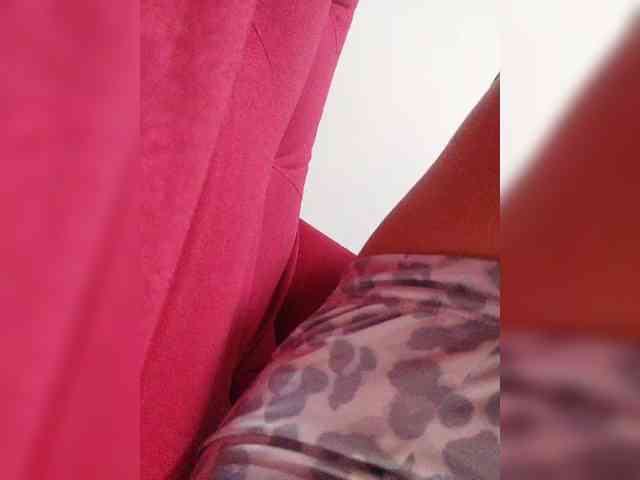 ZoeCamils webcam