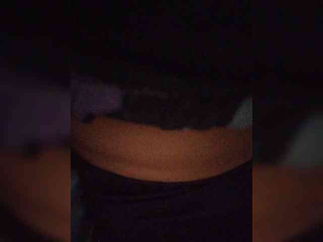 ZoeCamils webcam