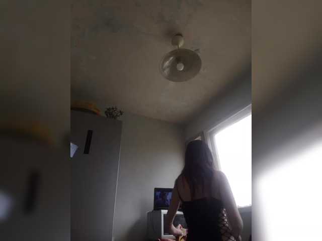 zvezda2511's BongaCams show and profile