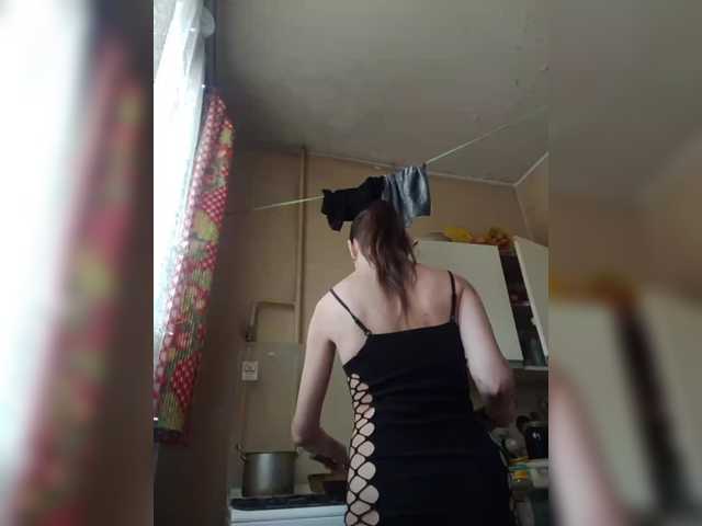 zvezda2511's BongaCams show and profile