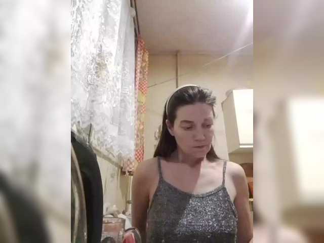 zvezda2511's BongaCams show and profile