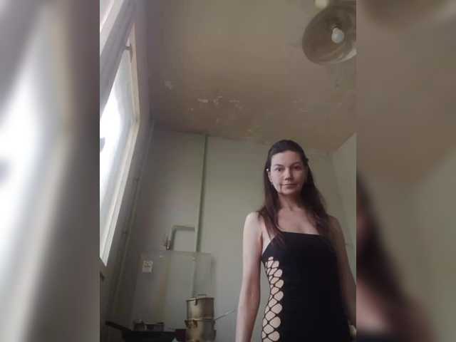 zvezda2511's BongaCams show and profile