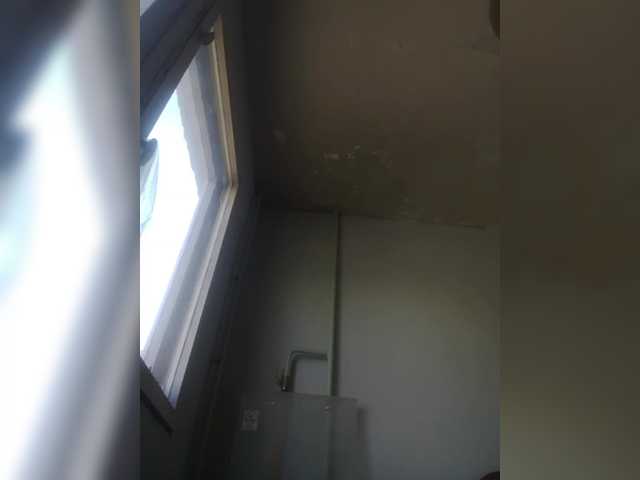 zvezda2511's BongaCams show and profile