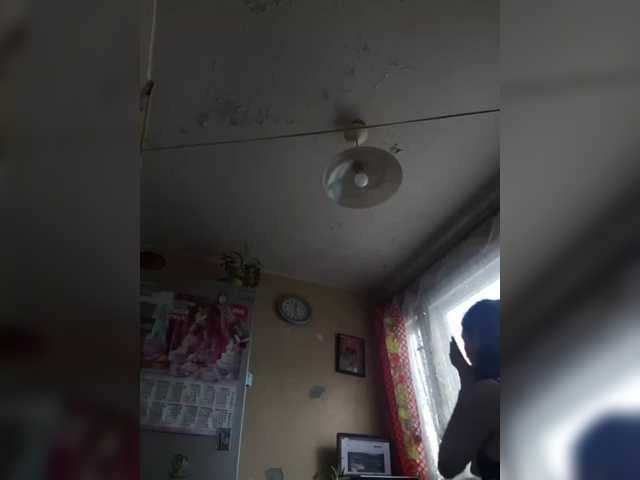 zvezda2511's BongaCams show and profile