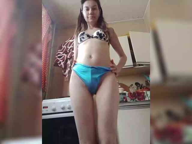 zvezda2511 Live Webcam on BongaCams