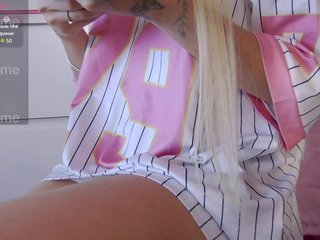 LucyRouse Porn Show