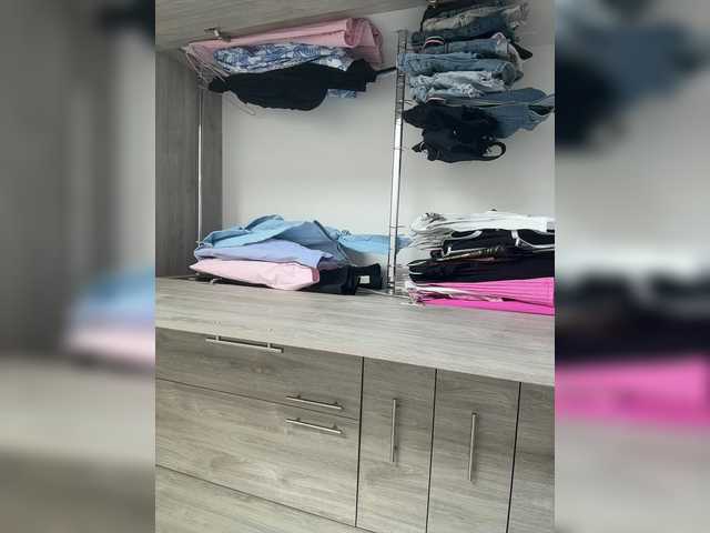 lucygirl-'s BongaCams show and profile