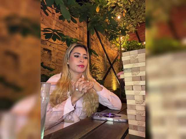 lucygirl- from BongaCams