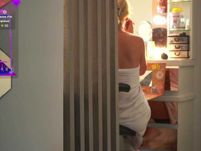 lucygirl-'s BongaCams show and profile