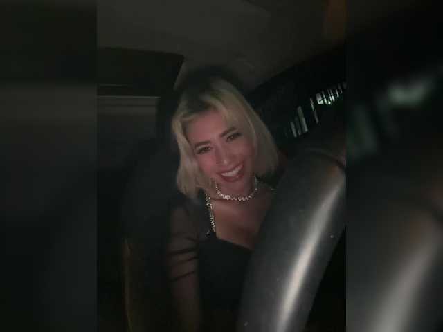 lucygirl-'s BongaCams show and profile