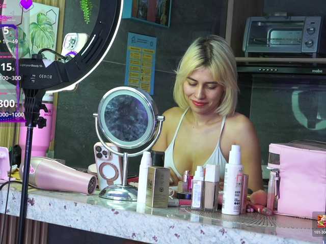 lucygirl-'s BongaCams show and profile