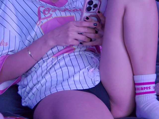 lucygirl-'s BongaCams show and profile