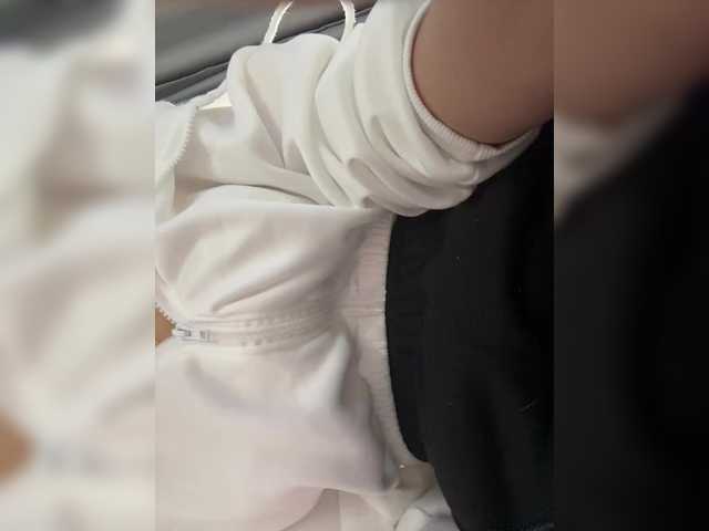 lucygirl-'s BongaCams show and profile