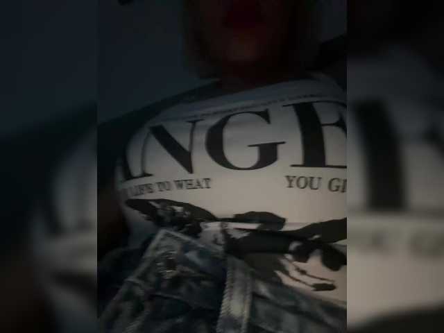 lucygirl-'s BongaCams show and profile