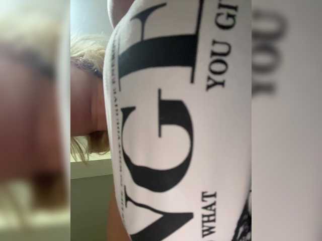 lucygirl-'s BongaCams show and profile