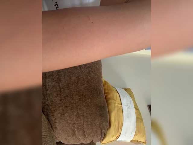 lucygirl-'s BongaCams show and profile