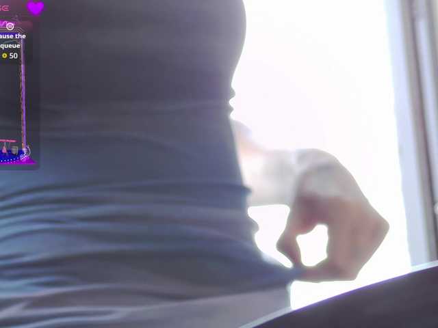 lucygirl-'s BongaCams show and profile